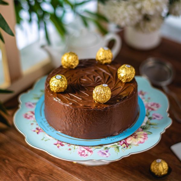 Ferrero Rocher Cake